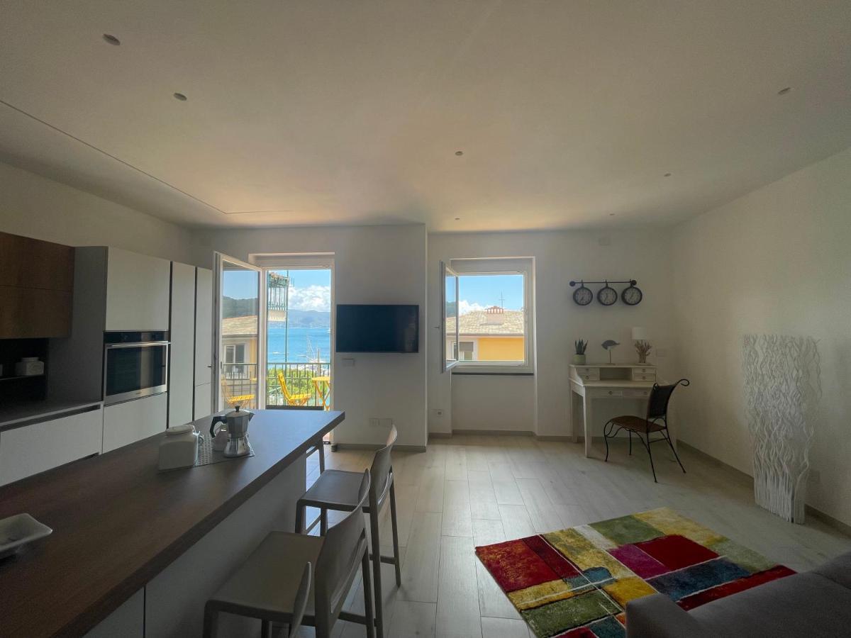 Casa Irene Terrazza Vista Mare E Garage Lägenhet Porto Venere Exteriör bild