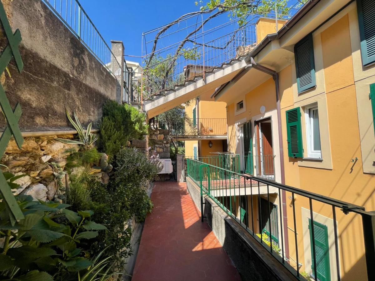 Casa Irene Terrazza Vista Mare E Garage Lägenhet Porto Venere Exteriör bild
